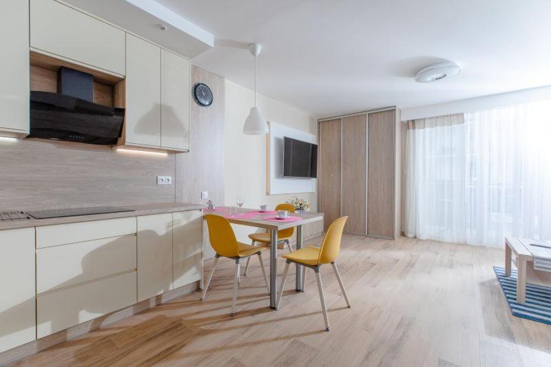 Resort Apartamenty Klifowa Rewal 42 Exteriör bild
